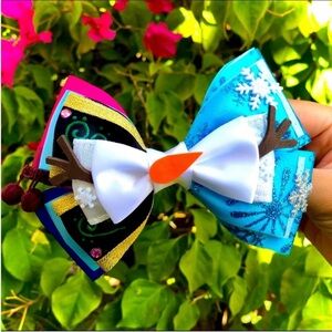 Disney Frozen Inspired Bow